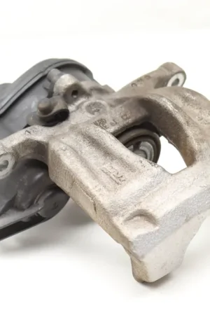Best Price Audi Rear Right Brake Caliper / Motor 8W0615404A