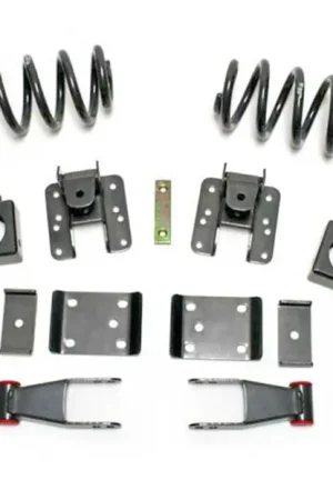MaxTrac 07-13 GM C/K1500 2WD/4WD Extended/Crew Cab 2in/4in Lowering Coil Kit Markdown