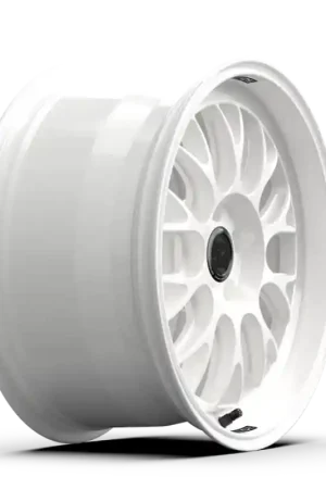 fifteen52 Holeshot RSR 18x9.5 5x114.3 38mm ET 73.1mm Center Bore Rally White Fan Favorite